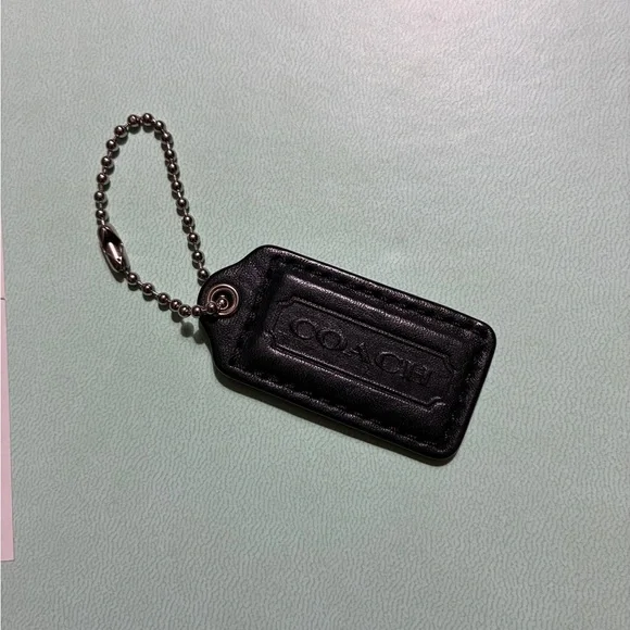 Coach Black Leather Tag Keychain 🖤 - Picture 2 of 4